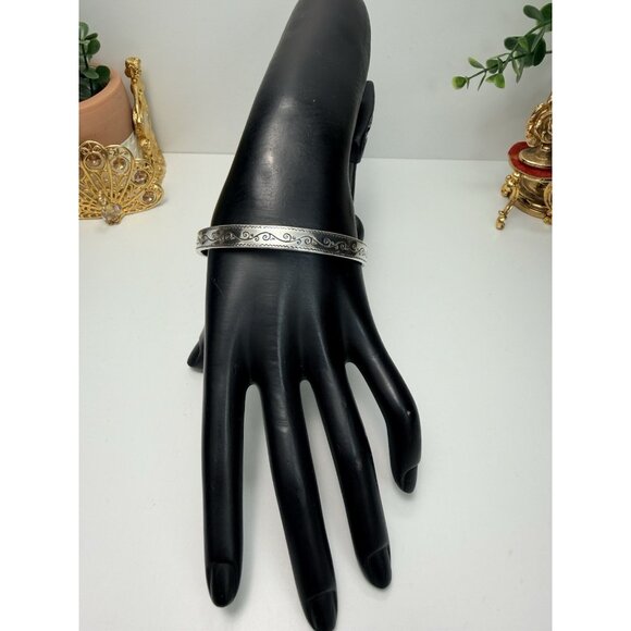 Brighton CANAL Scroll Etched Silver Tone Bangle Bracelet Sz8” - Picture 3 of 9